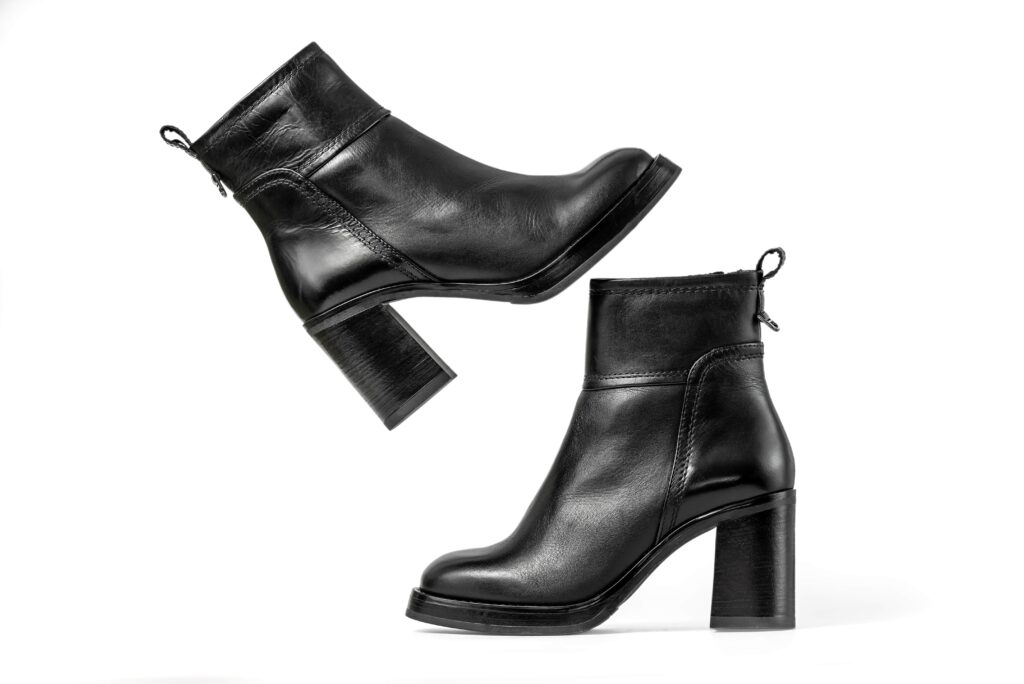 振袖×ブーツで個性を出す！カジュアル前撮りの新定番とは